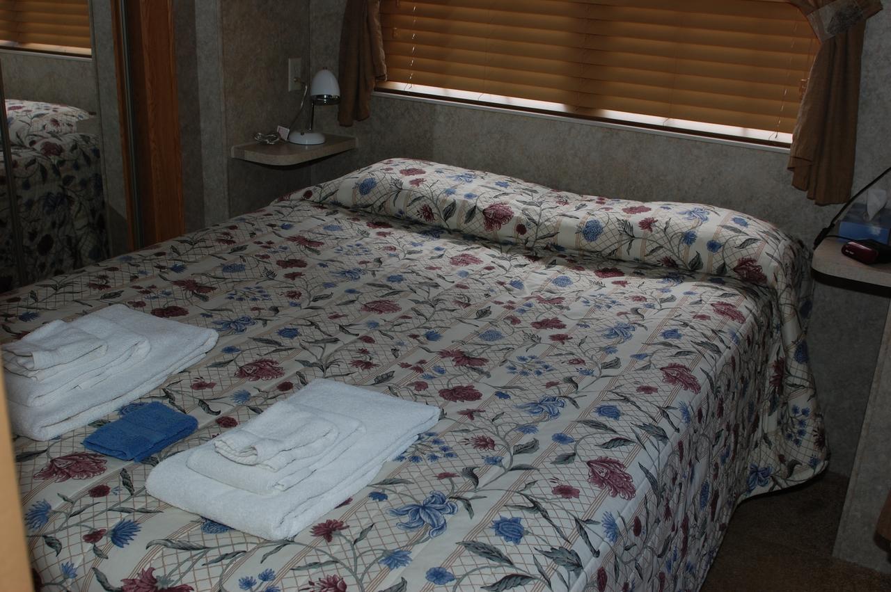 Three Rivers Resort Almont Екстериор снимка